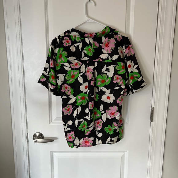 Who What Wear Floral Wrap Blouse - Picture 6 of 6